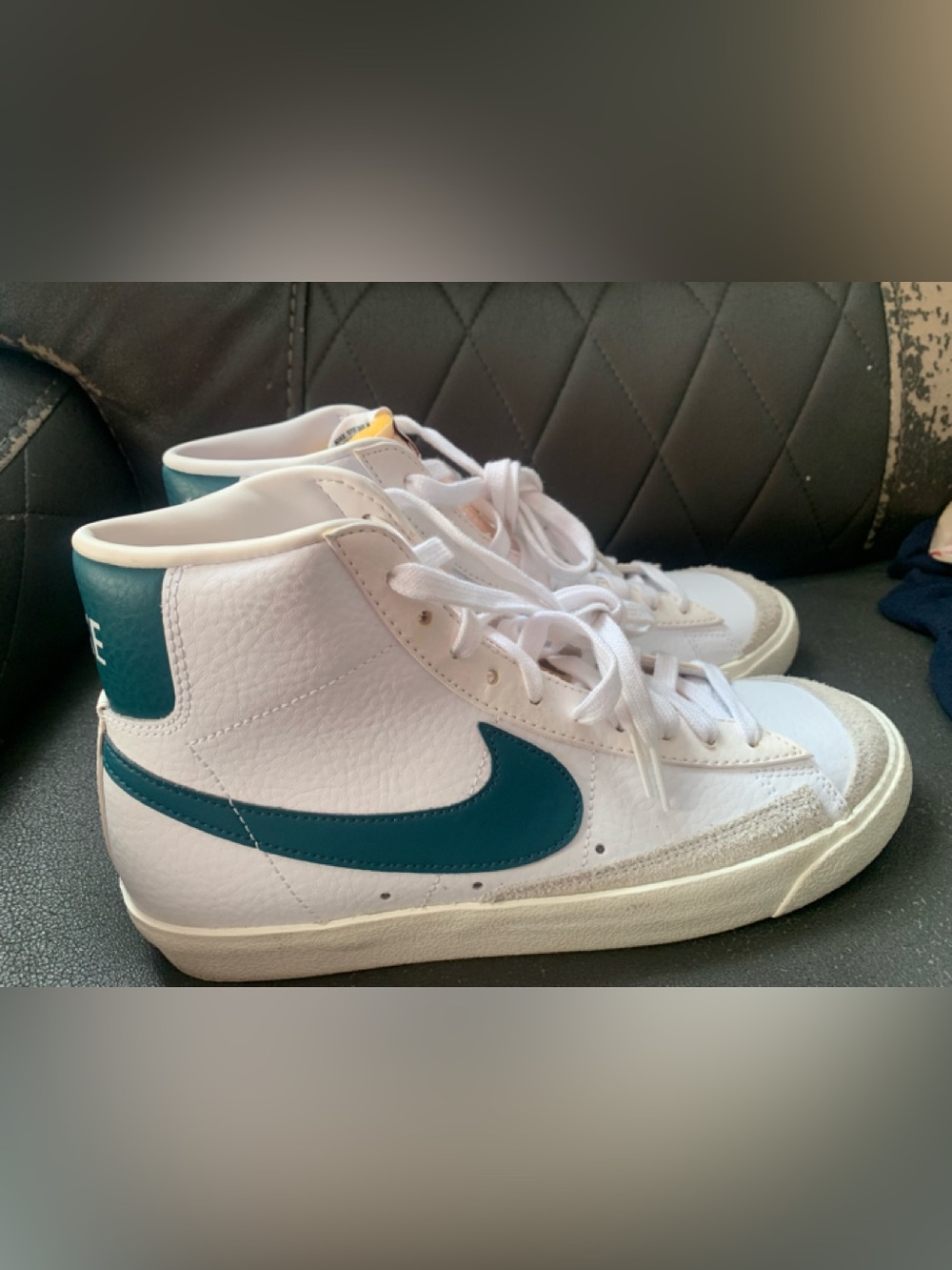Nike Blazer Mid '77 Vintage Mid High-Top Sneakers White & Green